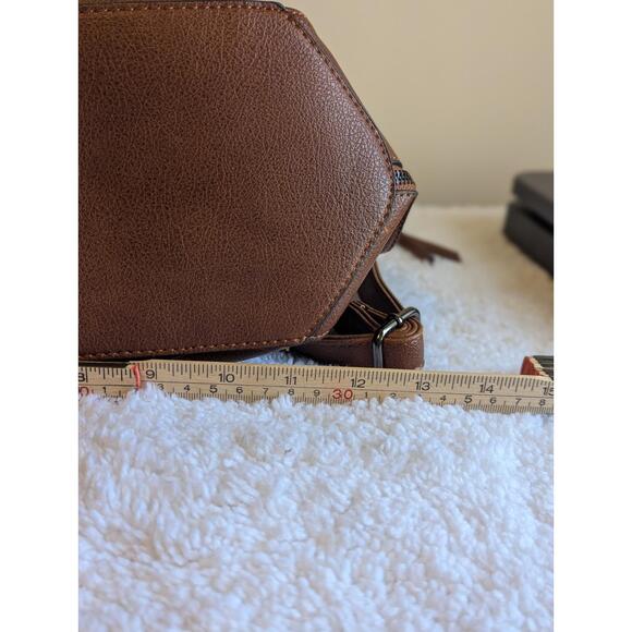 Realer Women Large Brown Crossbody Handbag - Picture 10 of 11